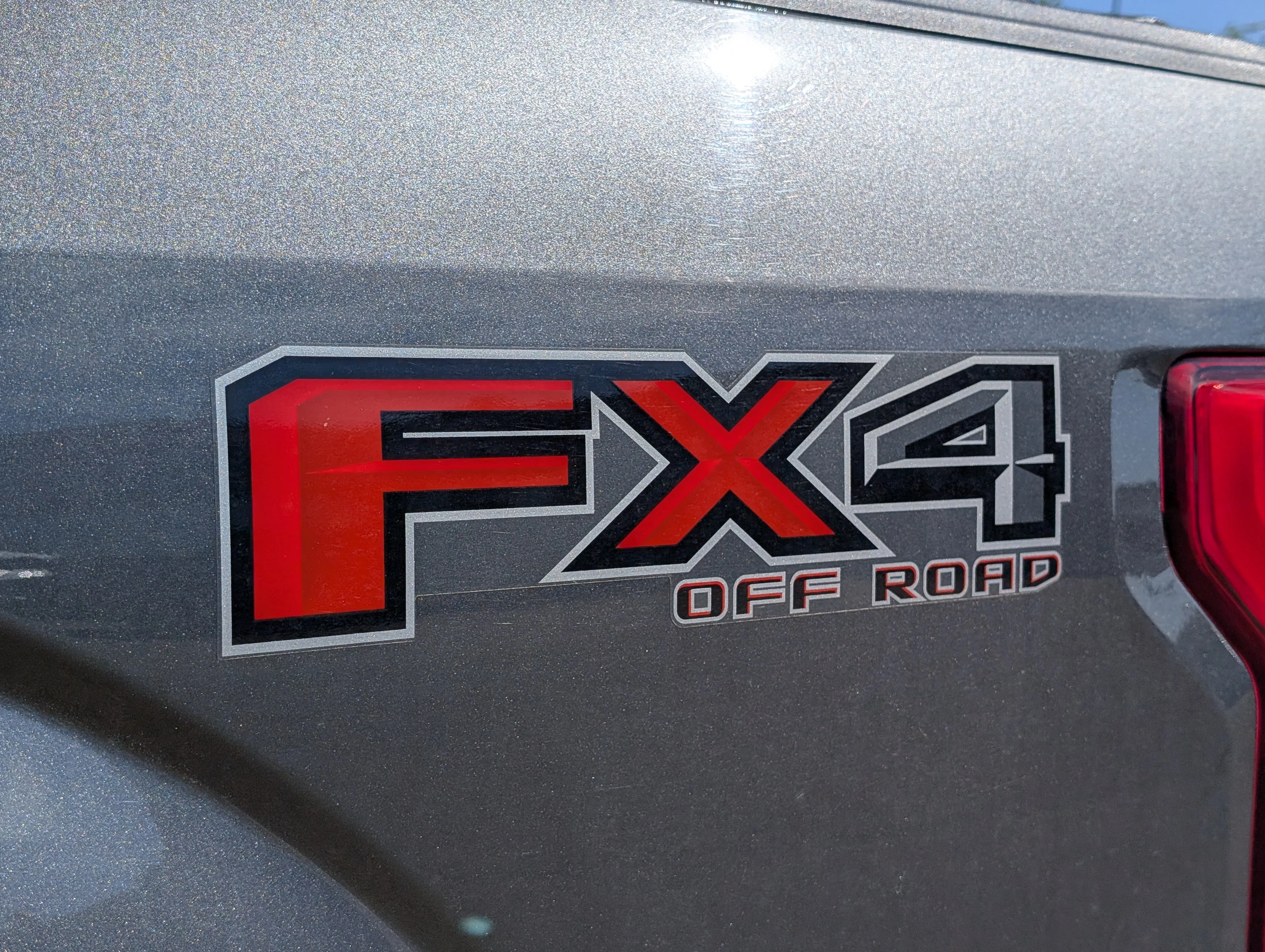 Used 2019 Magnetic Ford XL 4WD SuperCrew 5.5
