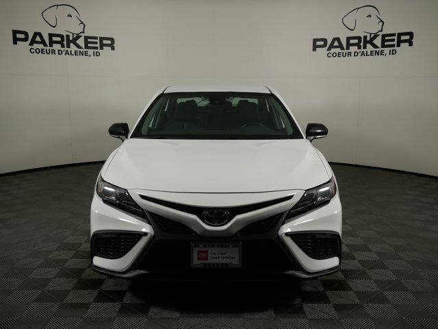 Used 2024 Ice Cap Toyota SE Nightshade AWD image 3
