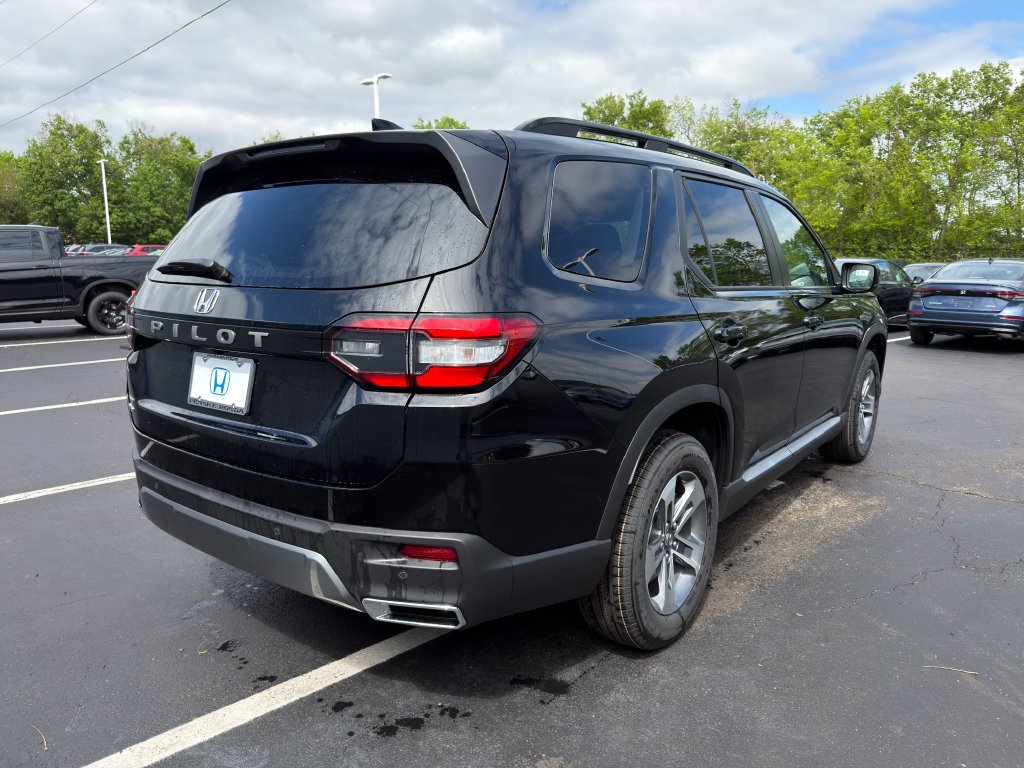 New 2026 Crystal Black Pearl Honda EX-L image 5