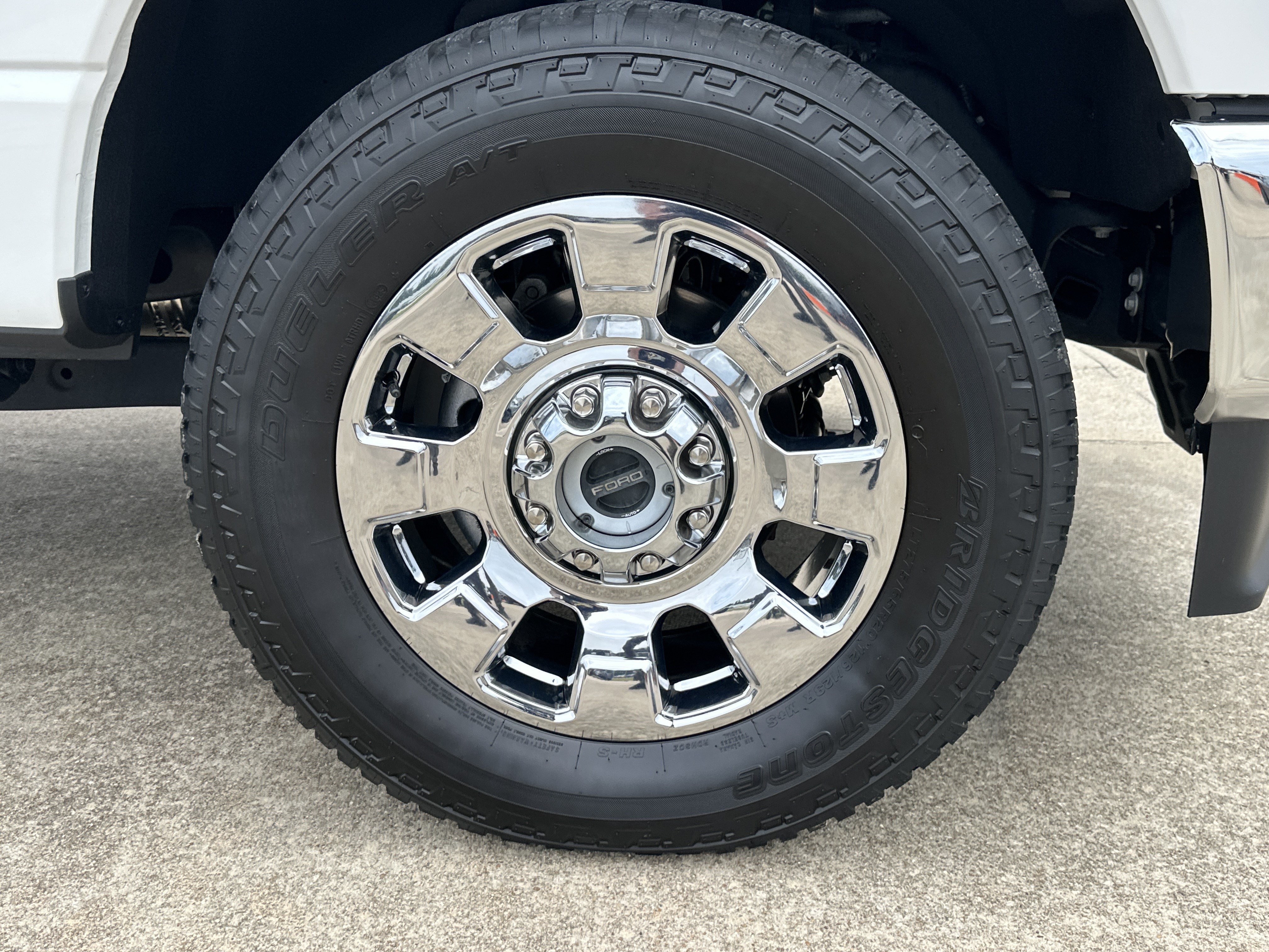 2025 Ford F-350 Super Duty Lariat - Photo 24
