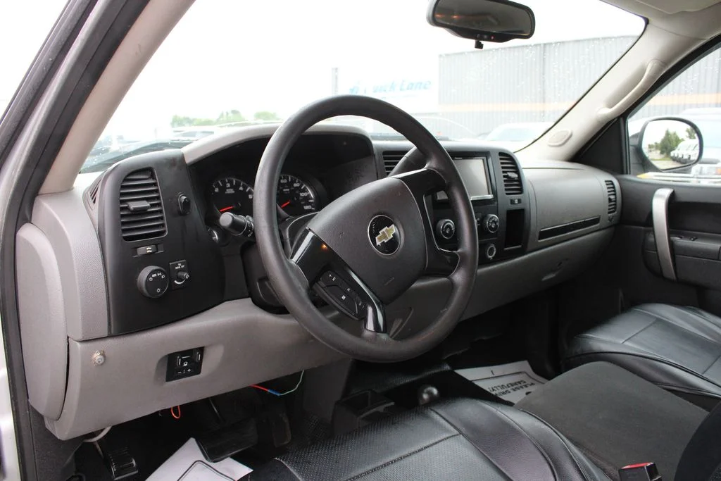 Used 2012 White Chevrolet LS image 2