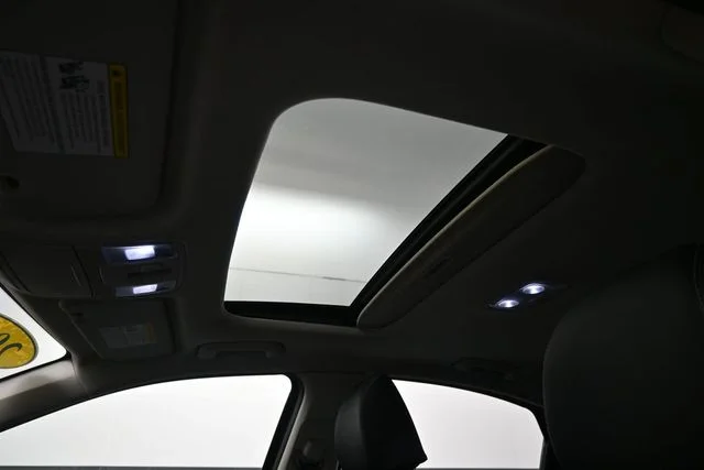 Used 2021 Black Kia EX image 24