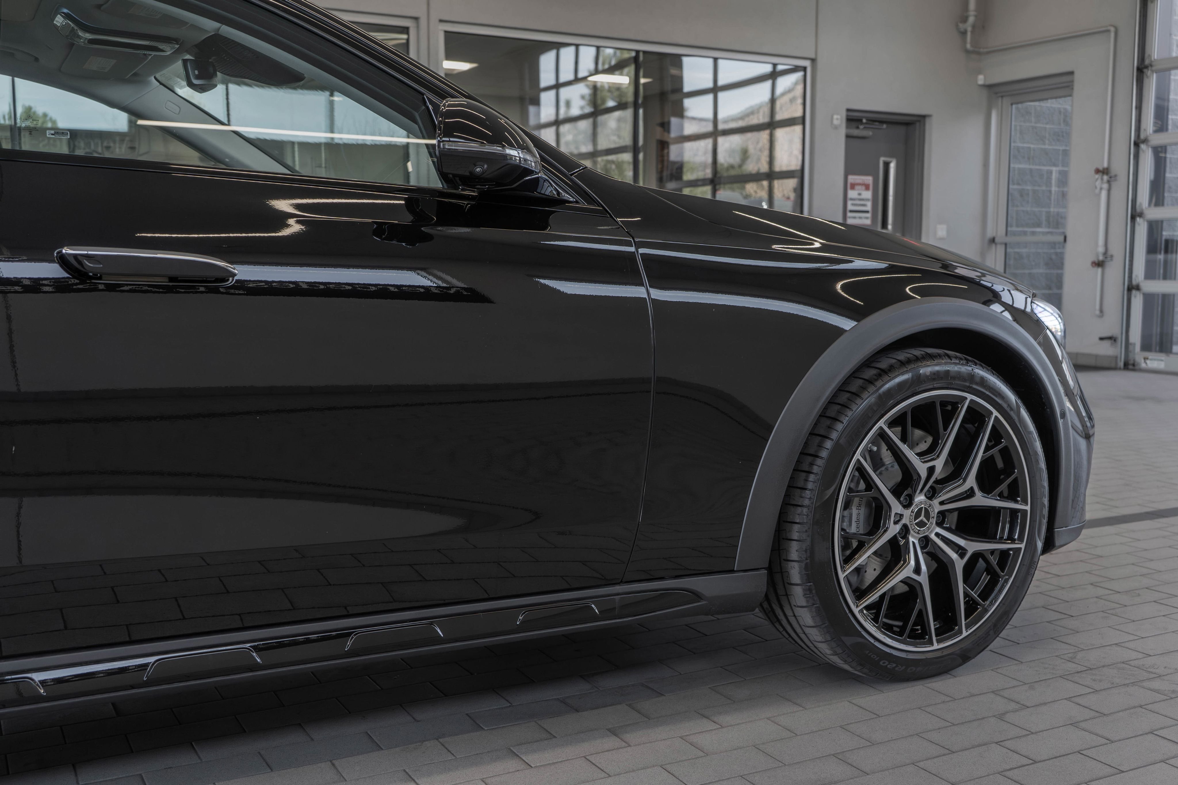 Used 2025 Black Mercedes-Benz E 450 image 28