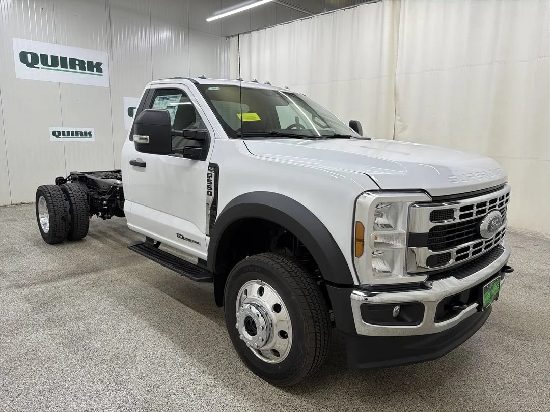 New 2026 Oxford White Ford F-550® XLT image 1