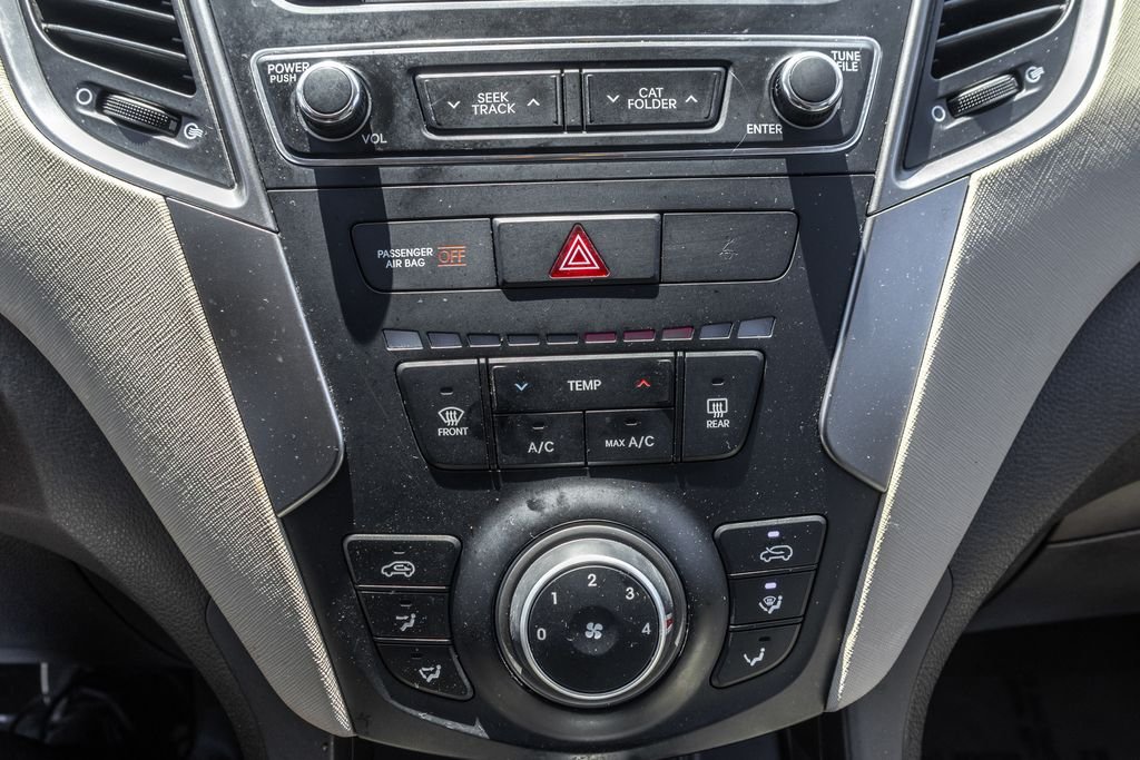Used 2017 Red Hyundai 2.4 Base image 18