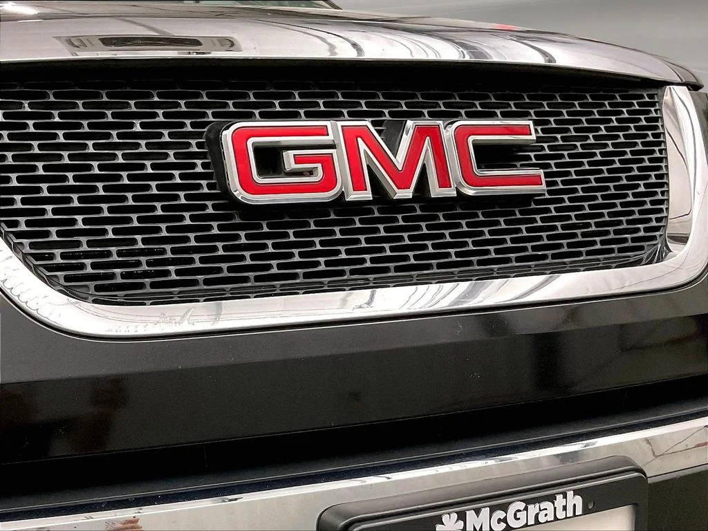 Used 2012 Black GMC SLE image 33