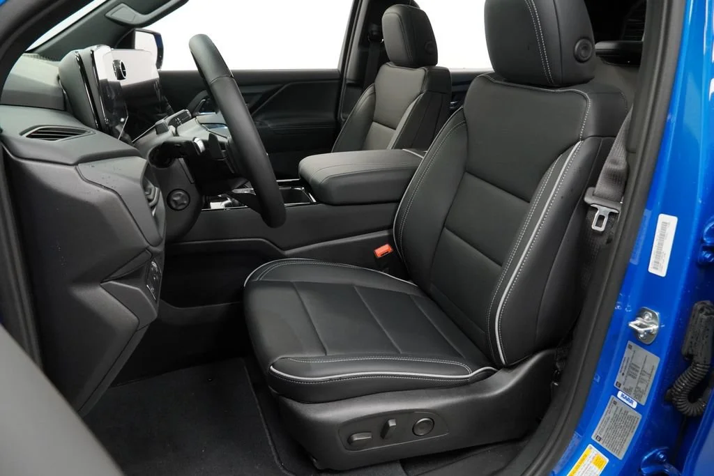 2026 Chevrolet Silverado EV LT - Photo 6