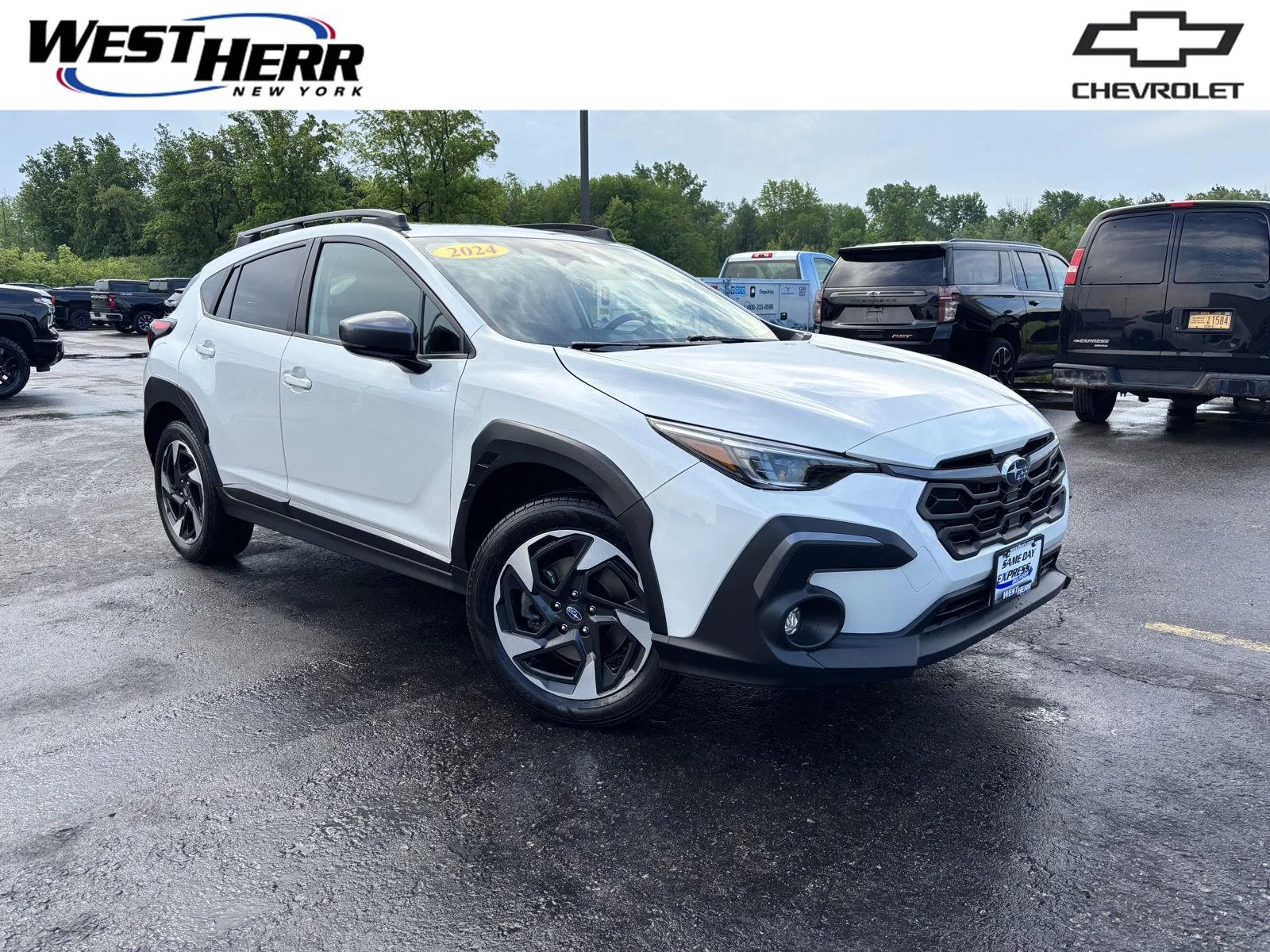 Used 2024  Subaru Limited image 1
