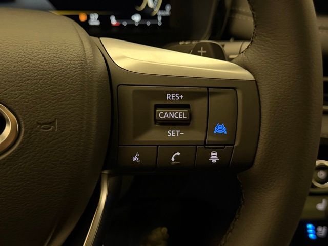 New 2027 2T SUN RED INFINITI Sport AWD image 38