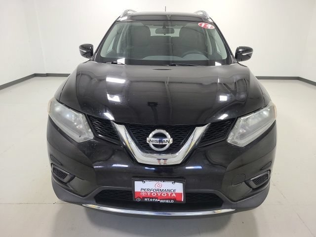 Used 2014 Nissan Rogue SV with VIN 5N1AT2MVXEC761021 for sale in Fairfield, OH