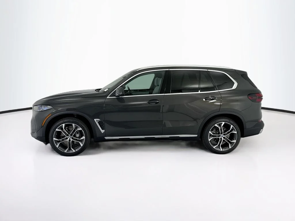 New 2026 Gray BMW sDrive40i image 8