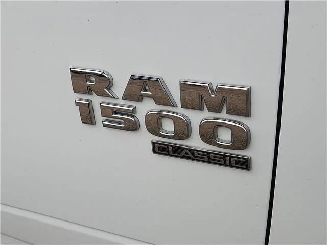 Used 2023 White RAM SLT 4x4 Crew Cab 5.6 ft. box 140 in. WB image 8