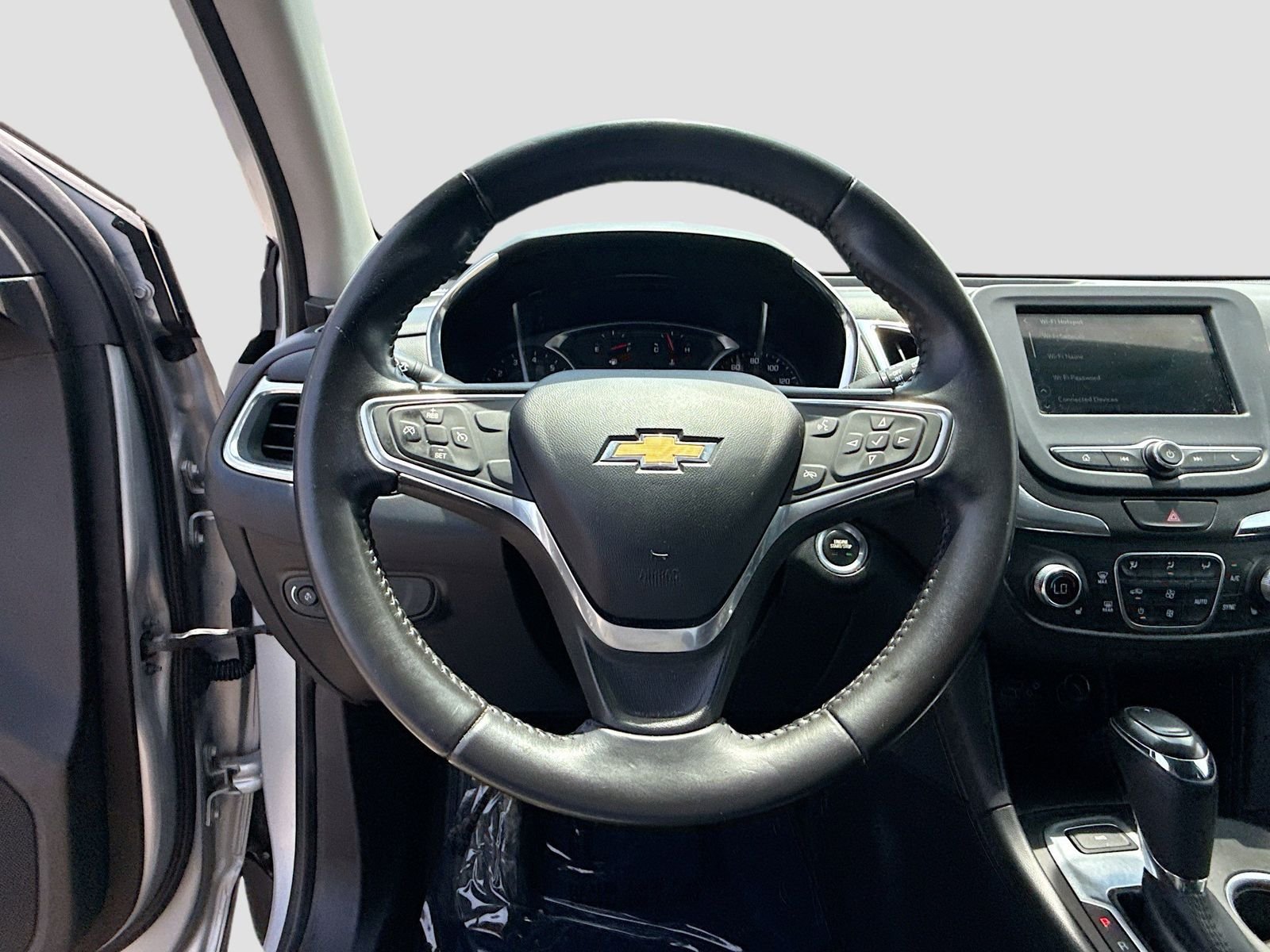 Used 2019 Silver Chevrolet LT image 36