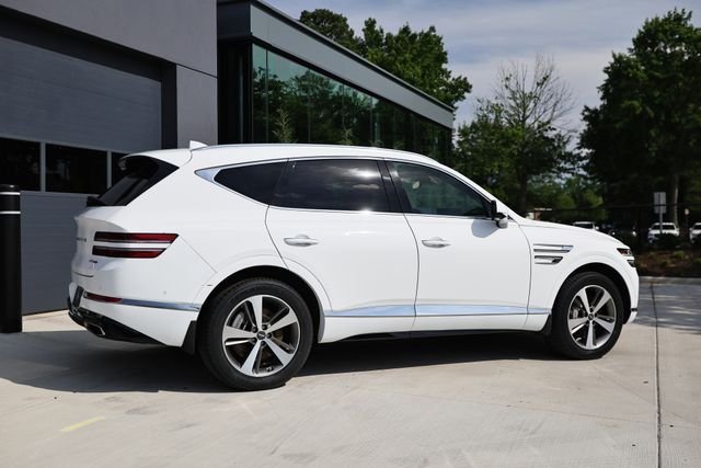 Used 2024 Alta White Genesis 3.5T Advanced image 7