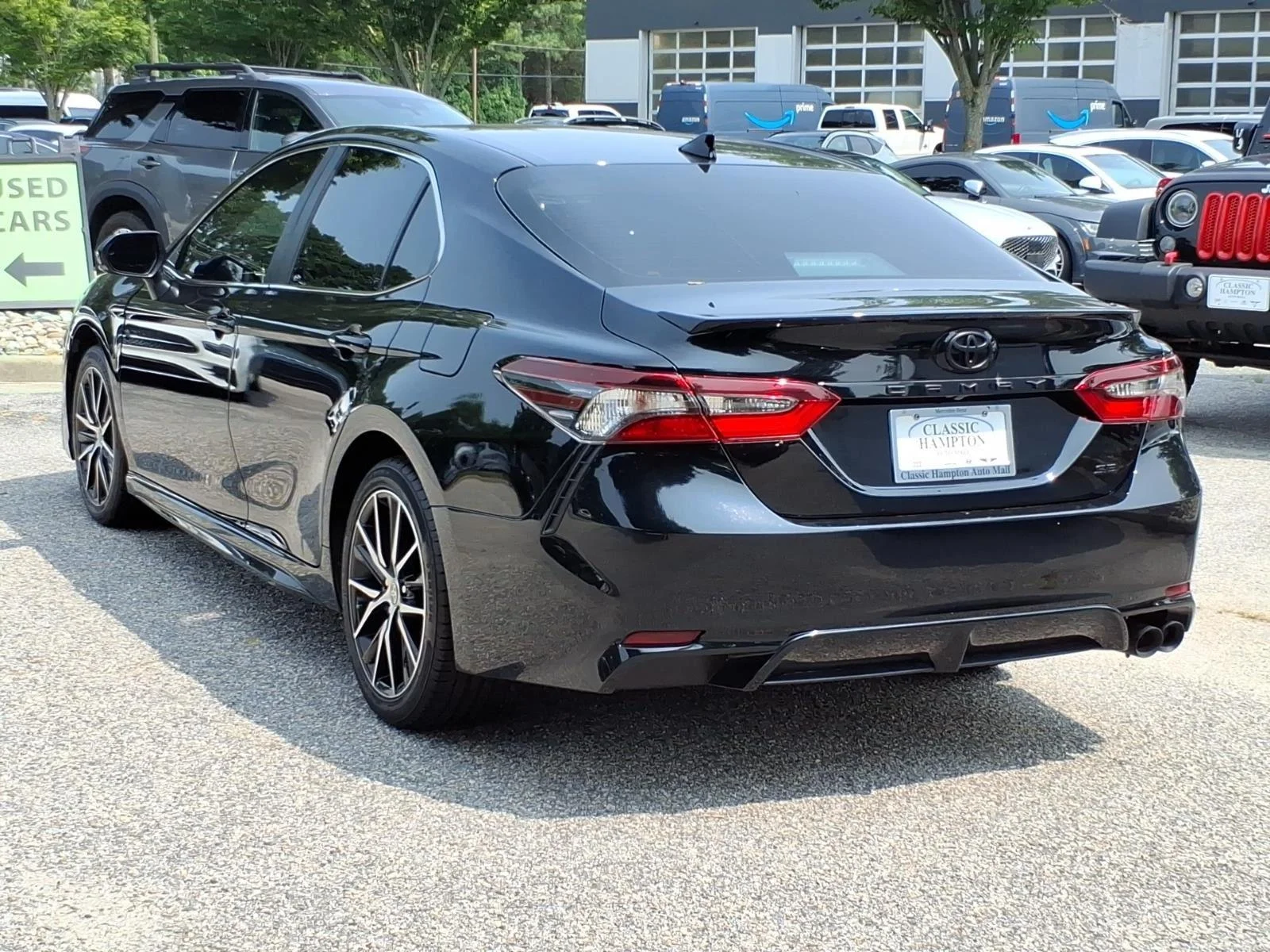 Used 2023 Midnight Black Metallic Toyota SE image 10