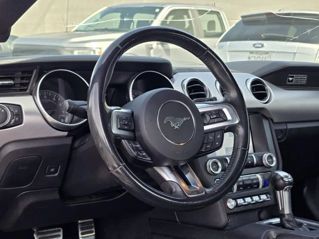 Used 2020 Magnetic Ford GT Premium image 22