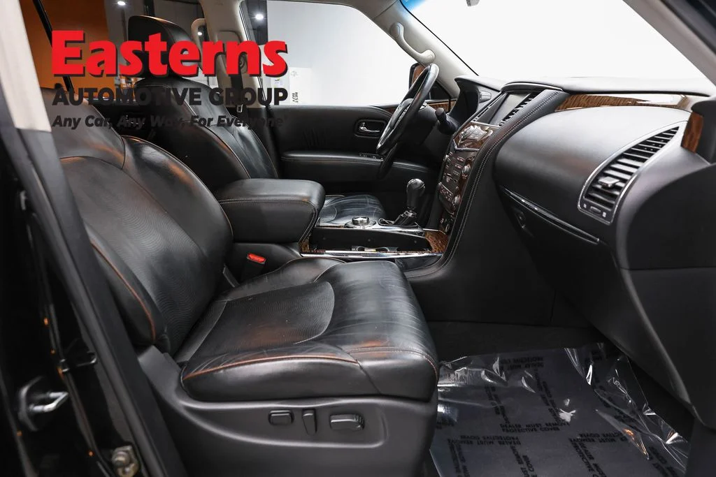 Used 2017 Black Nissan Platinum image 27