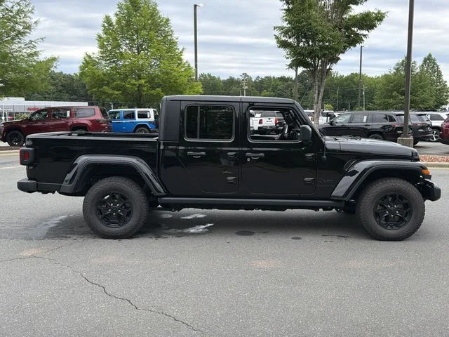 Used 2022 Black Jeep Willys image 13