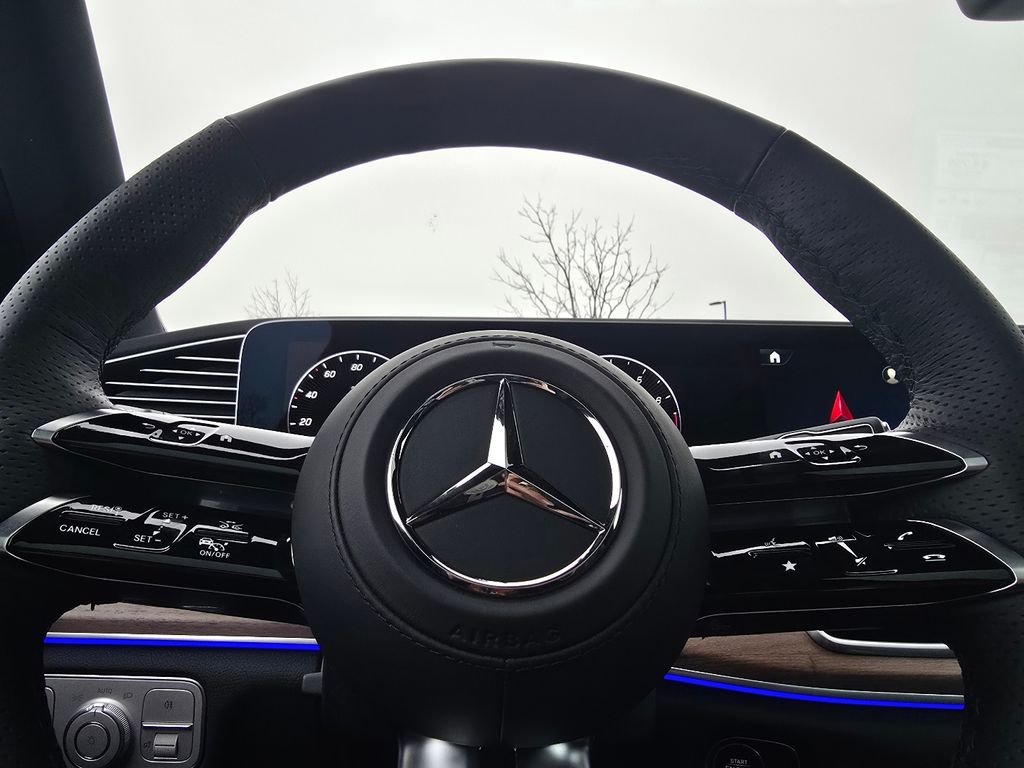 New 2026 MANUFAKTUR Alpine Grey Mercedes-Benz GLE 580 image 27