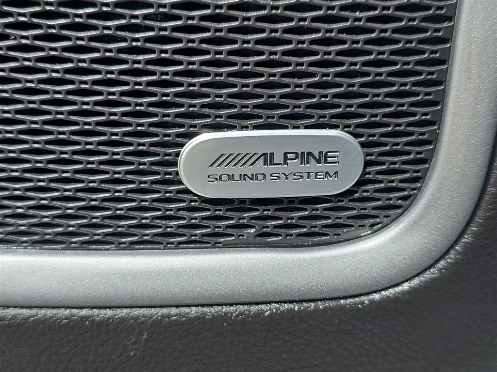 Certified Used 2025 White Jeep Latitude image 26