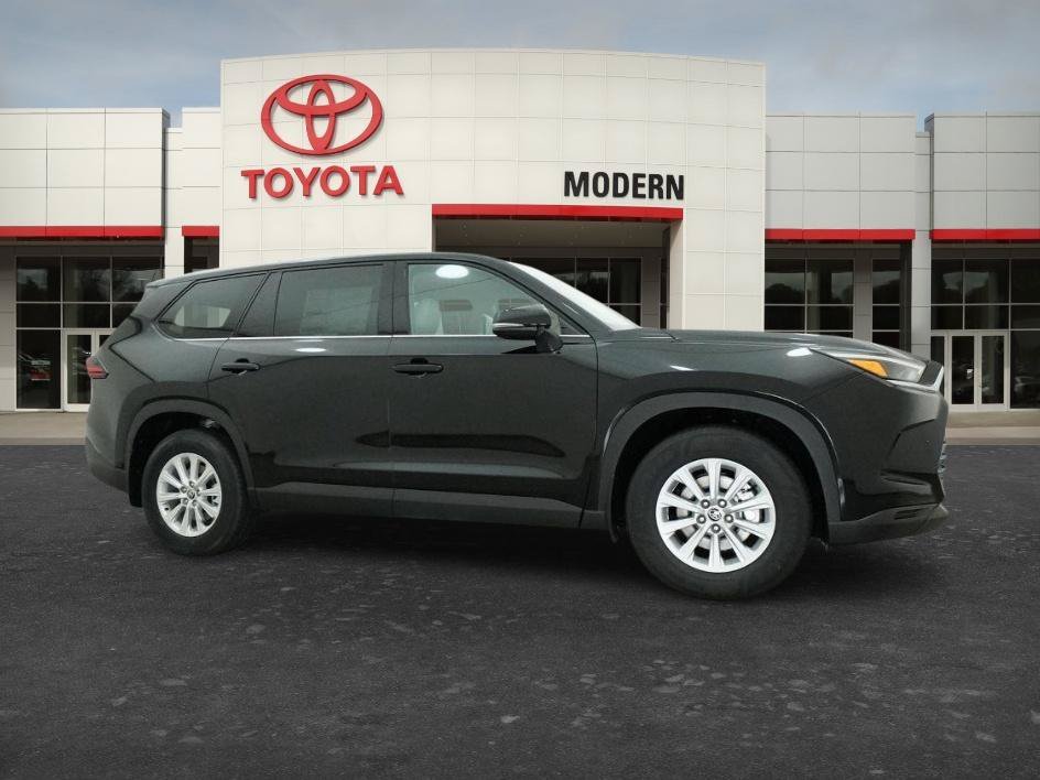 New 2026 Midnight Black Met Toyota Hybrid XLE image 11