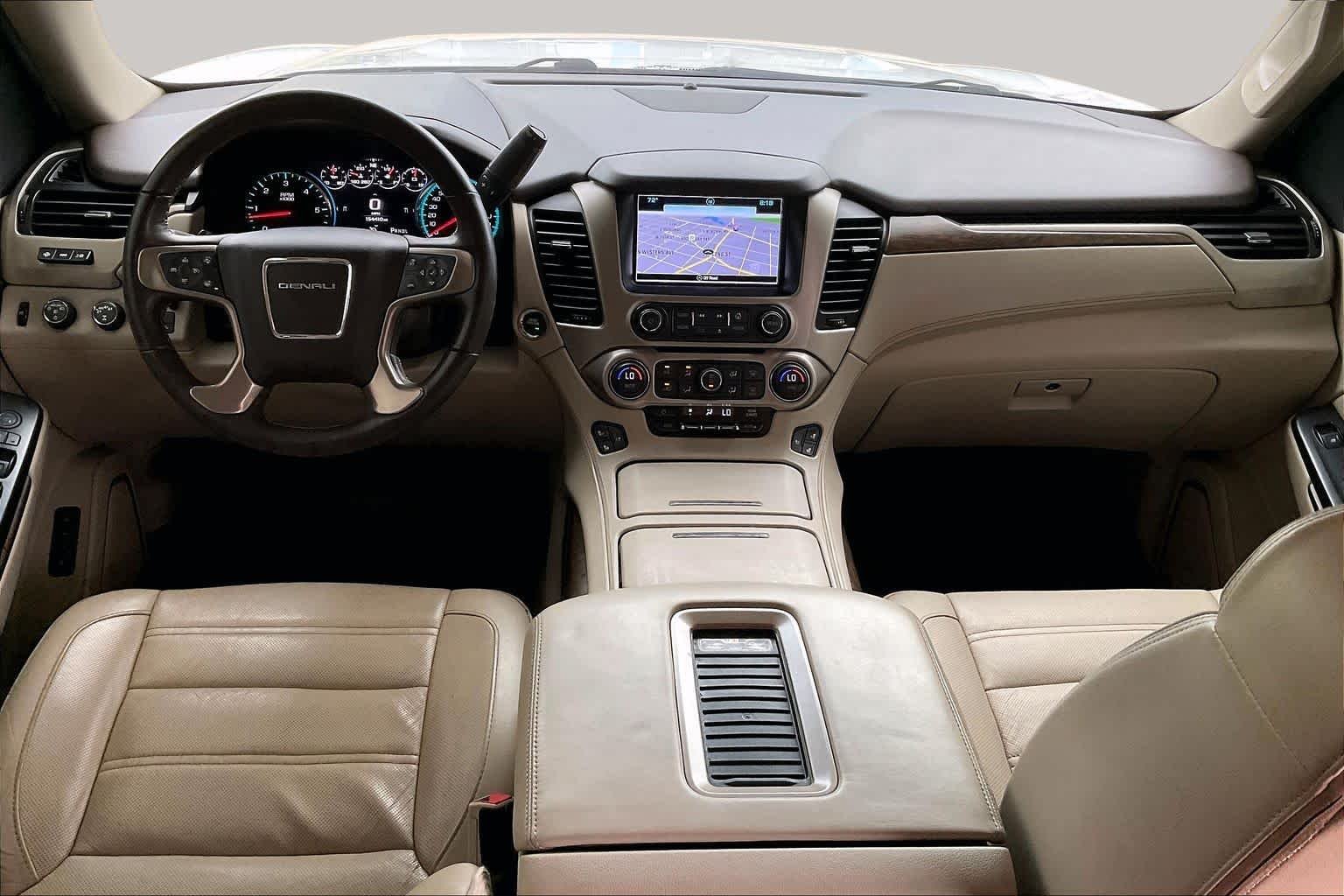 Used 2018 WHITE FROST TRICOAT GMC Denali image 15