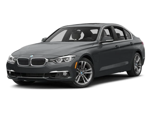 2017 BMW 3 Series 330e iPerformance Sedan's photo