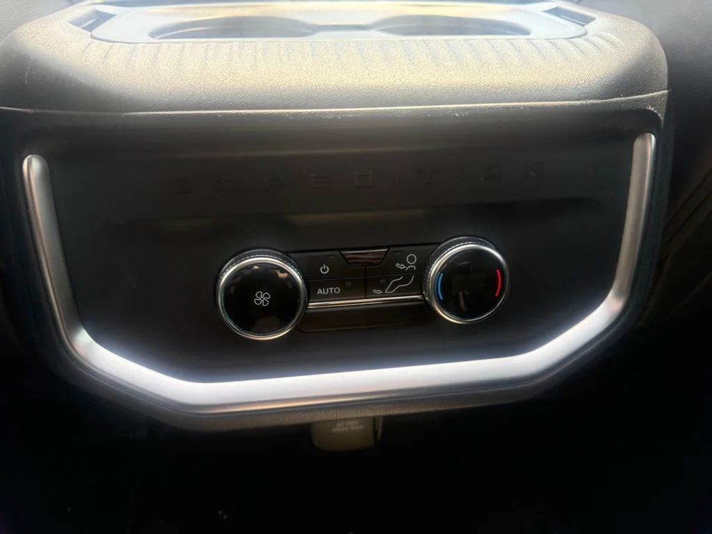 New 2026 Dark Matter Gray Metallic Ford Active image 33