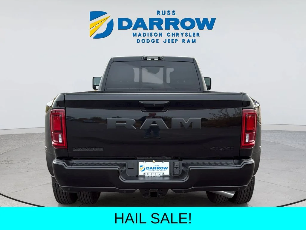 New 2026 Diamond Black Crystal Pearl-Coat Exterior Paint RAM Laramie image 4