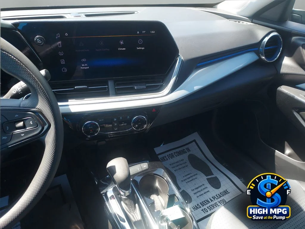 Used 2025 Gray Chevrolet LT image 15