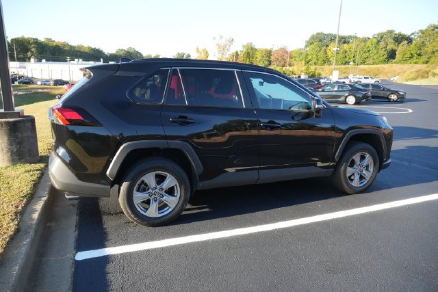 Used 2024  Toyota XLE image 23