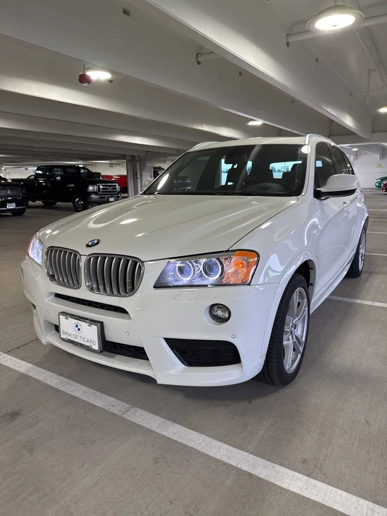 Used 2014 Alpine White BMW xDrive35i image 1