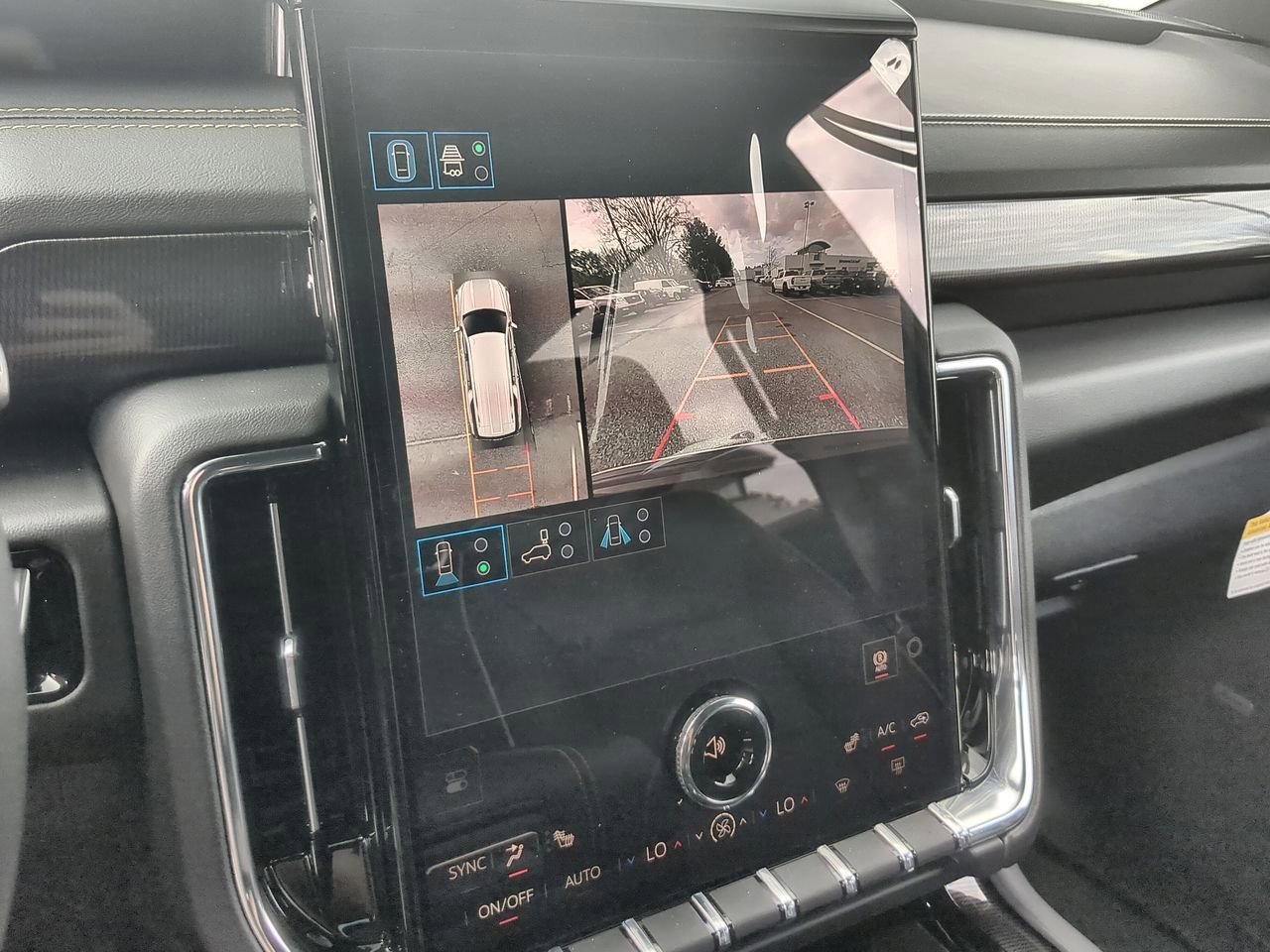 New 2026 Sterling Metallic GMC Elevation image 15