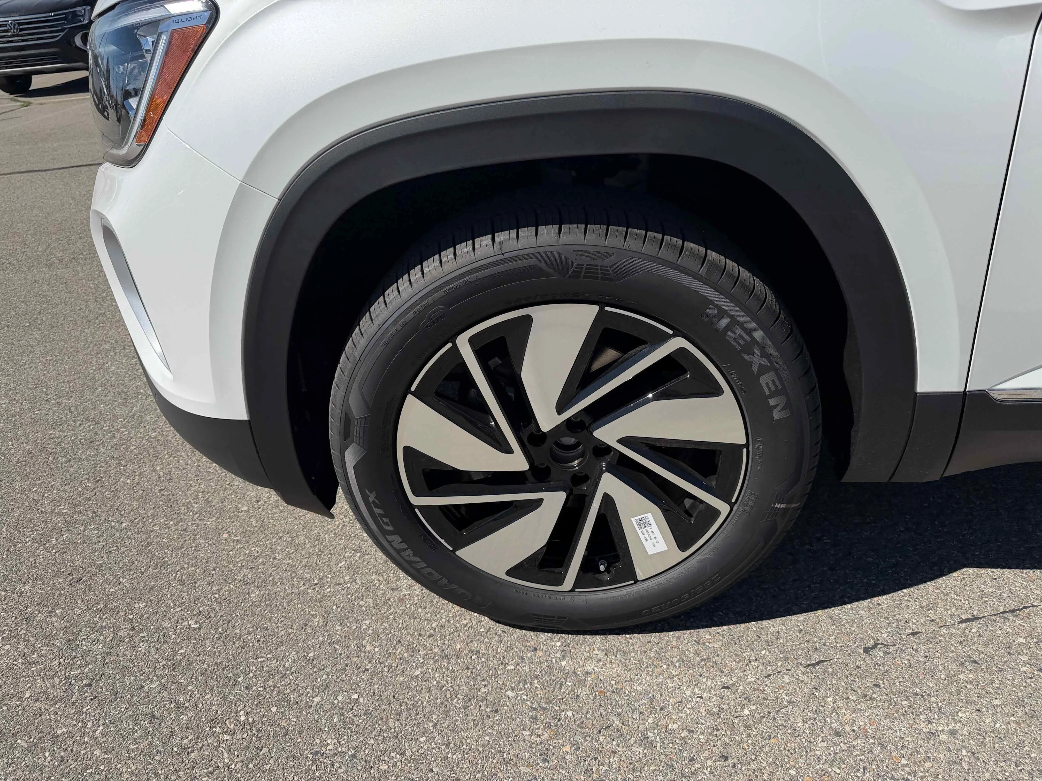 New 2026 Opal White Volkswagen 2.0T SEL image 13