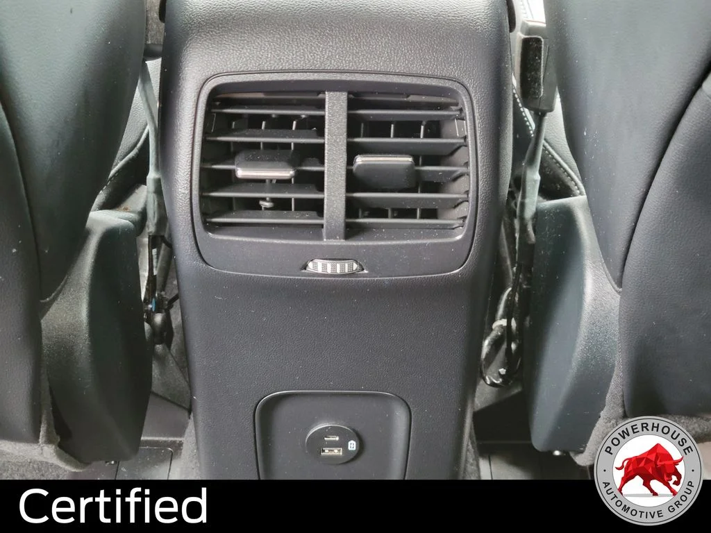 Used 2020 Red Ford SEL image 18