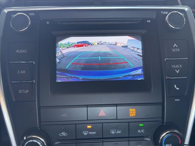 Used 2017 Blue Toyota SE image 17