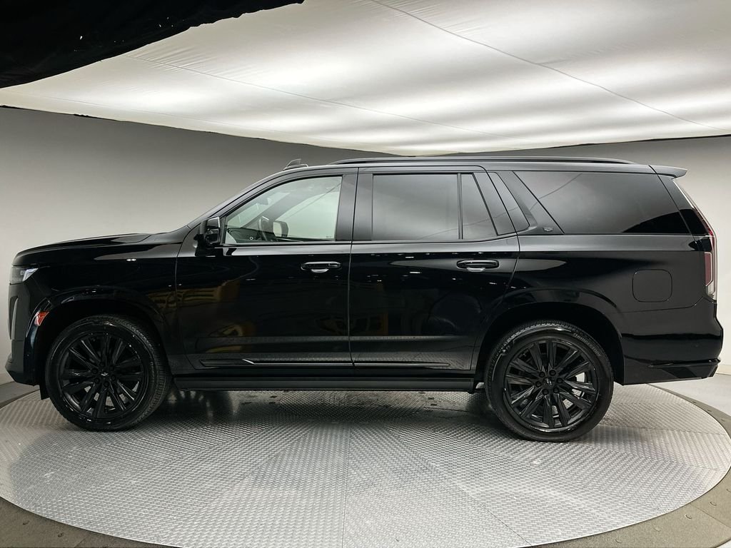 Used 2022 Black Raven Cadillac Sport image 10