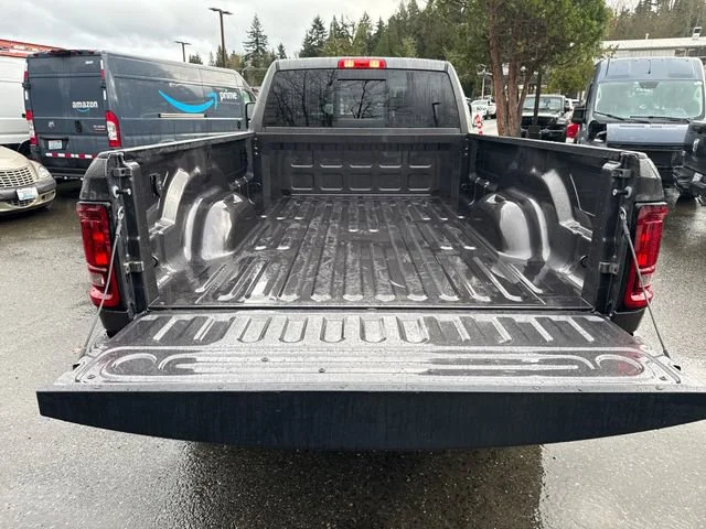 New 2026 Granite Crystal Metallic Clearcoat Ram Tradesman image 13