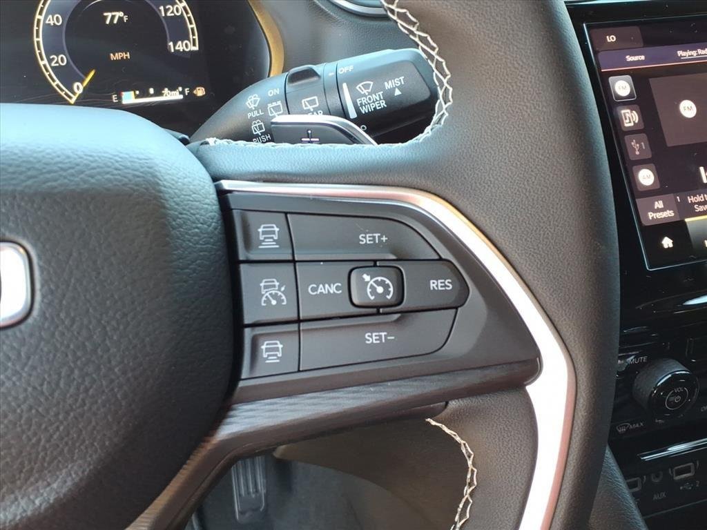 2025 Jeep Grand Cherokee Laredo - Photo 15