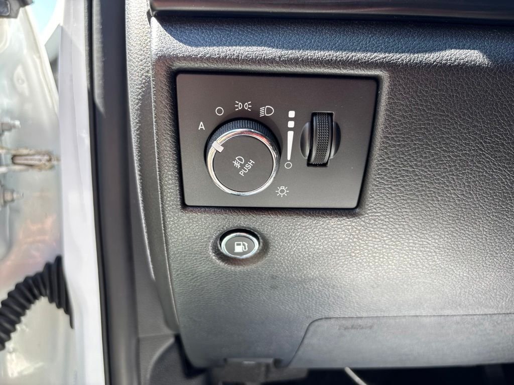 Used 2021 White Jeep Laredo X image 23
