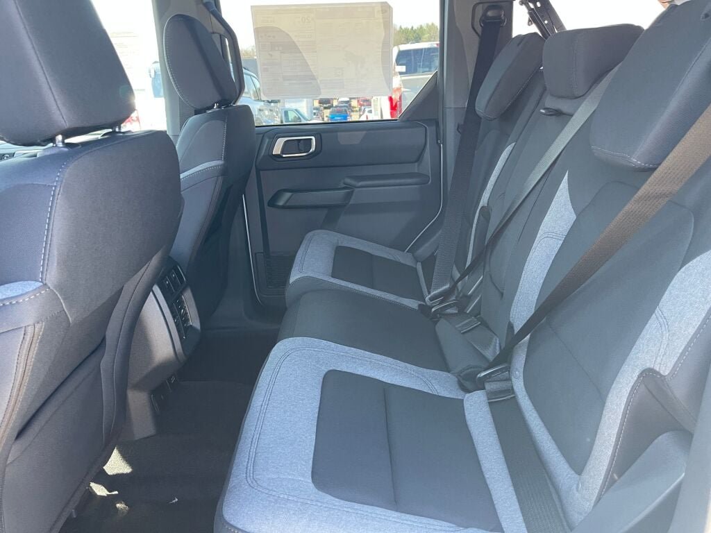 New 2026 Avalanche Gray Ford Big Bend image 20