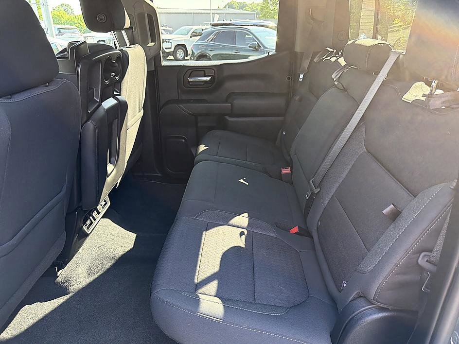 Used 2020 Shadow Gray Metallic Chevrolet LT image 22