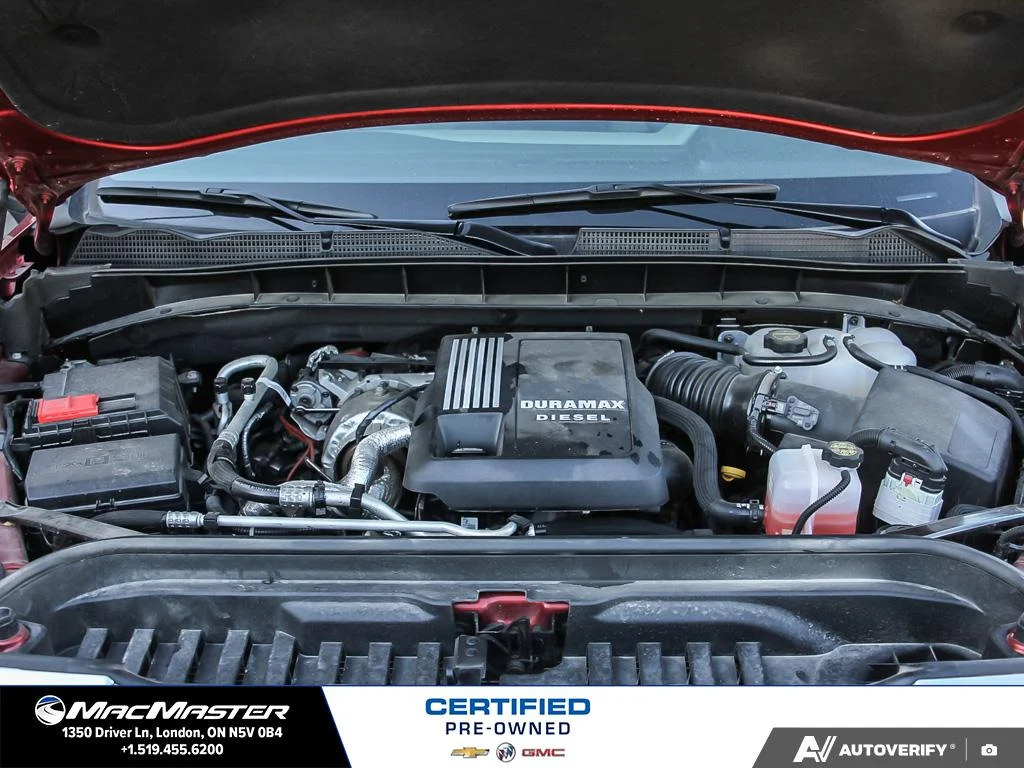 Certified Used 2025  GMC SLT image 11