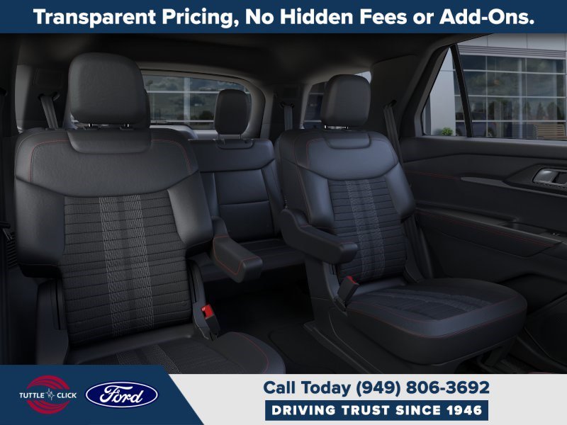 New 2026 Carbonized Gray Metallic Ford ST-Line image 11