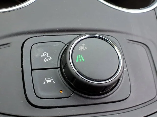 Used 2024 Blue GMC SLE image 15