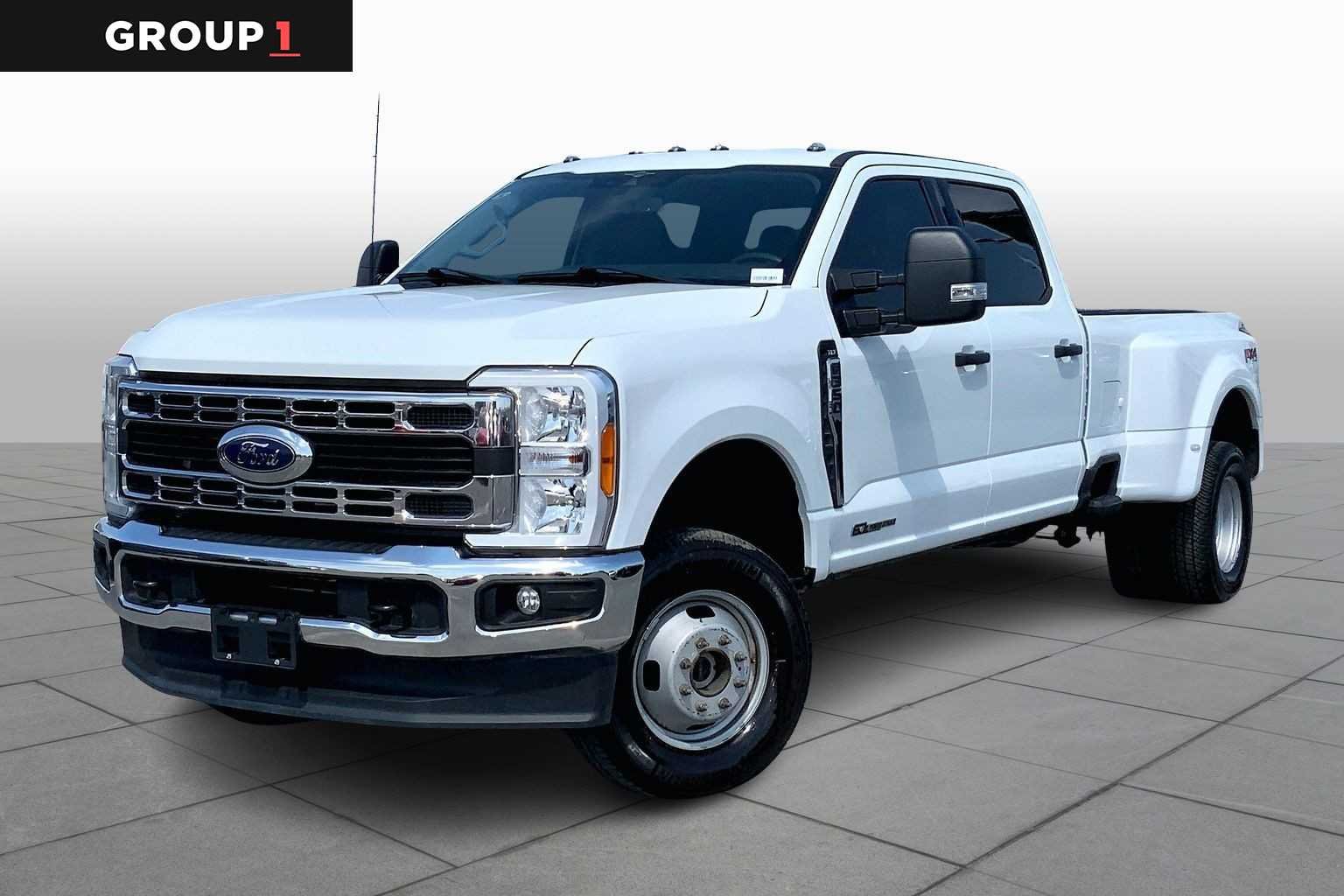 2023 Ford F-350 XLT 4x4 Crew Cab 8' Box DRW's photo