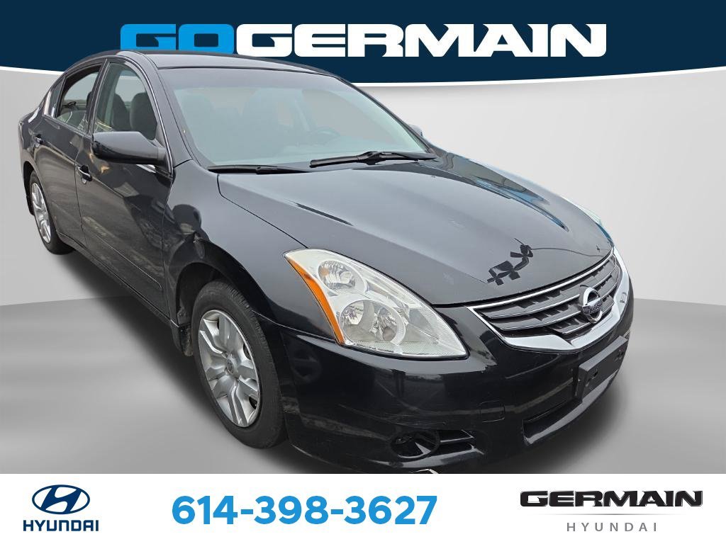 Used 2012 Black Nissan 2.5 S image 1