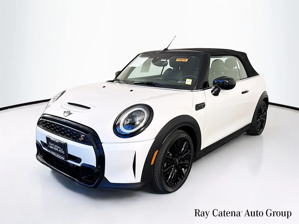 Certified Used 2024 White Metallic MINI  image 3