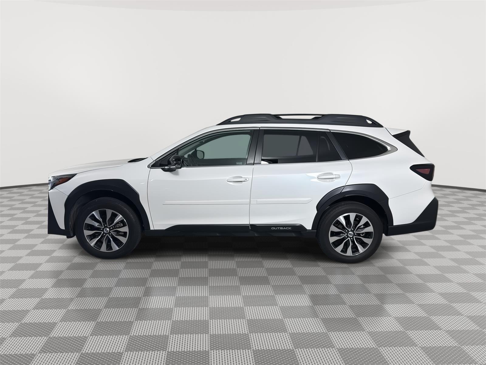 Certified Used 2024 Crystal White Pearl Subaru Limited image 3