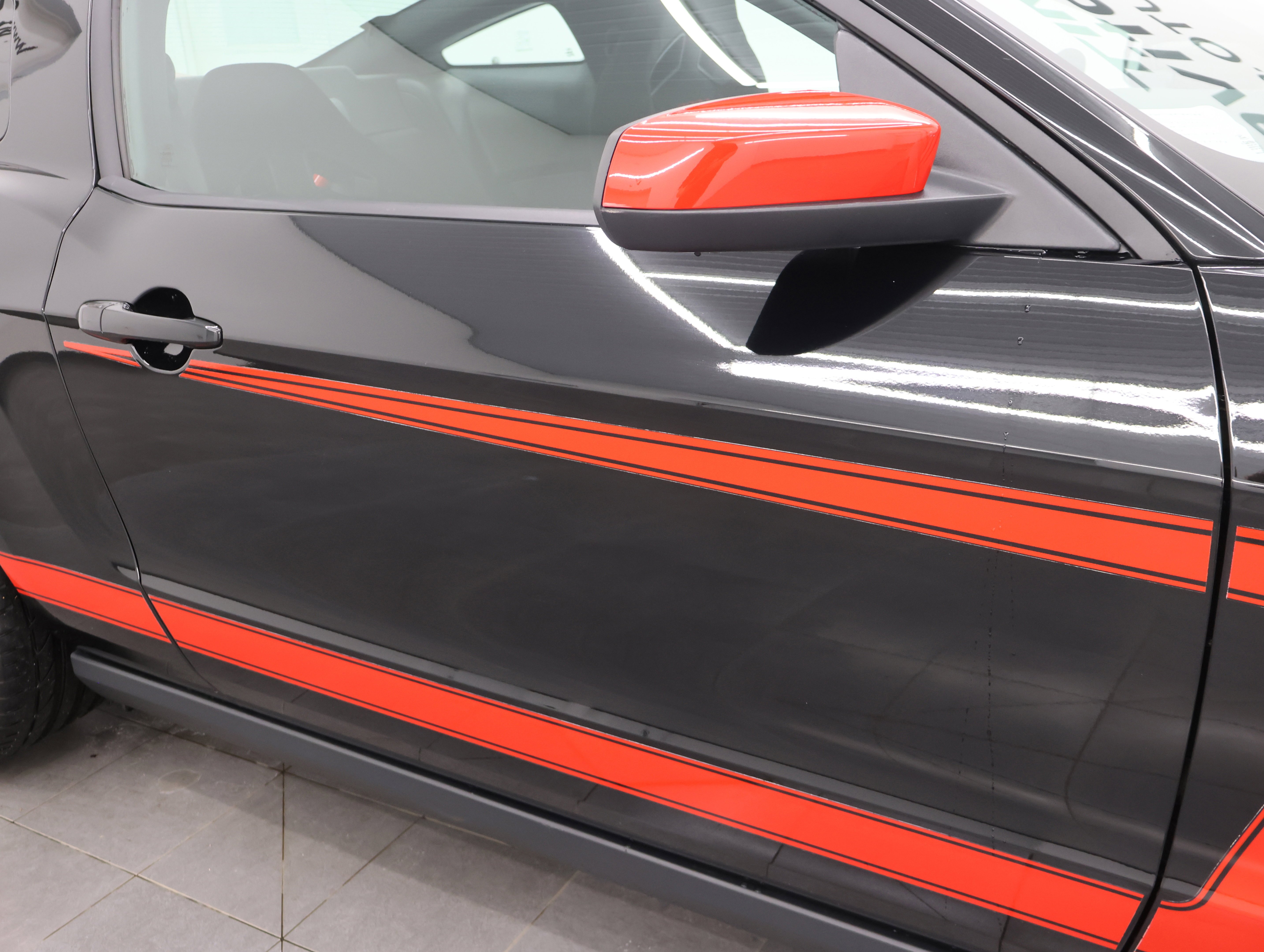 2012 Ford Mustang Boss 302 - Photo 24